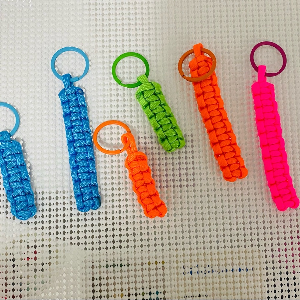 6 piece 4” a 6” neon Paracord Keychains Set